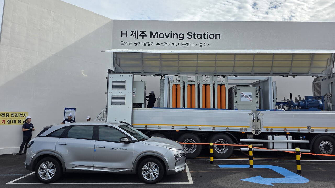 ▲제주시 도두동에 이동형 수소충전소 개소(사진- 제주도 제공) ⓒ일간제주
