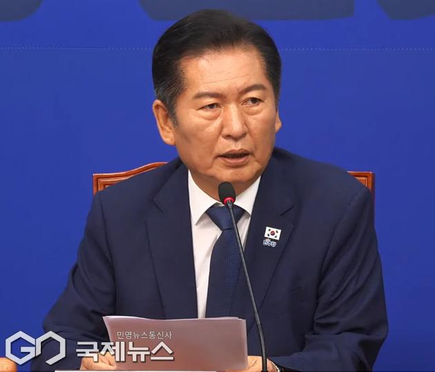 ▲정청래 더불어민주당 대표는 10일 오전 국회에서 최고위원회의를 주재하며 당정대 긴밀한 협력으로 정부조직법 개정안이 마련되었고 추석전 결실을 보게될 것이라고 밝히고 있다./사진=이용우 기자