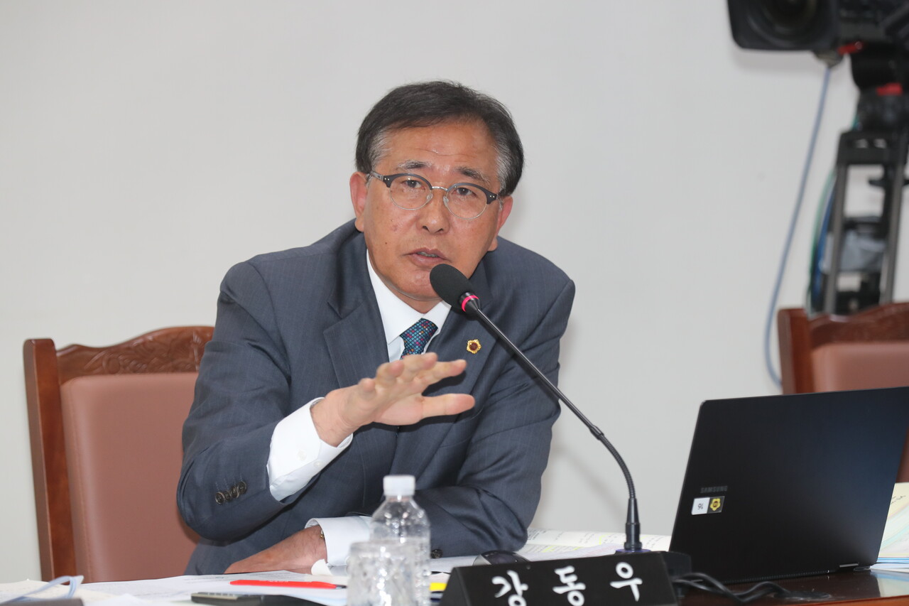 ▲ 강동우 제주도의회 교육의원(교육자치특별위원회 위원장)ⓒ일간제주