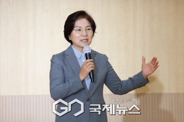 ▲더불어민주당 김미경대변인 사진=프로필